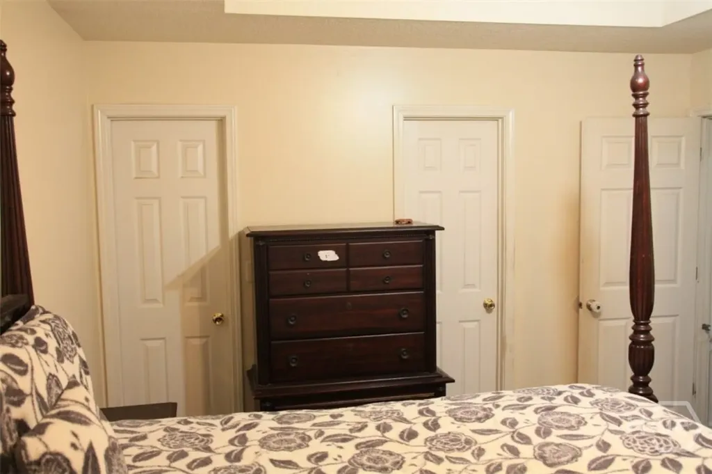 48 W Beaver Lane Midway GA 31320