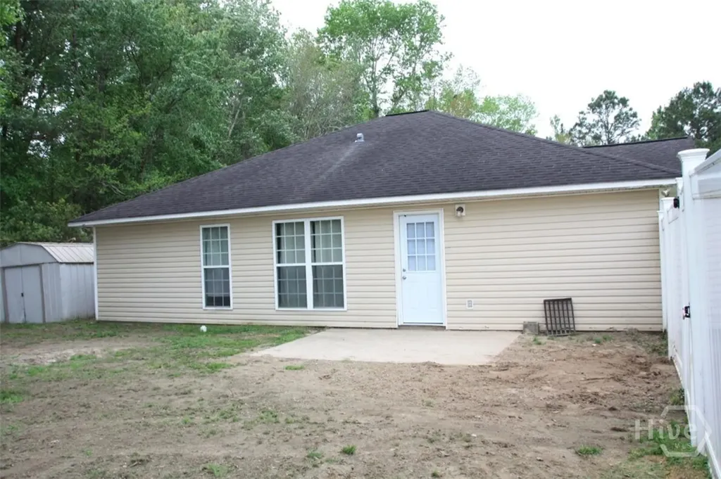 48 W Beaver Lane Midway GA 31320