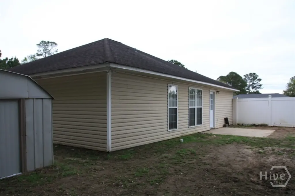 48 W Beaver Lane Midway GA 31320