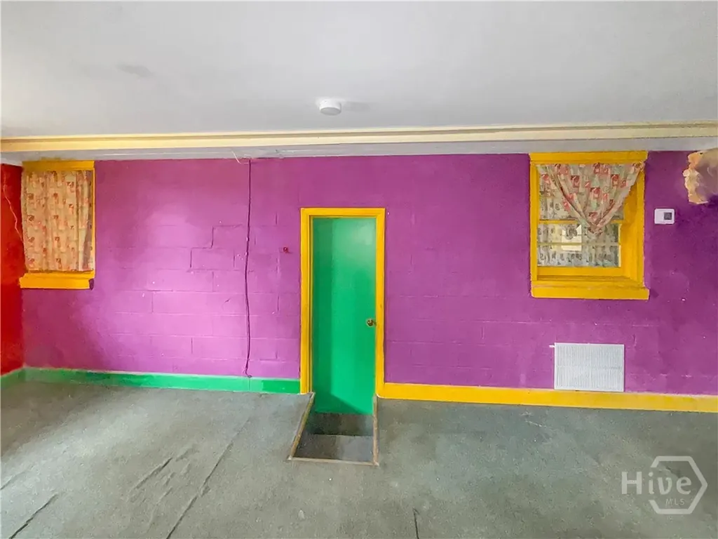 114 W 61st Street Savannah GA 31401