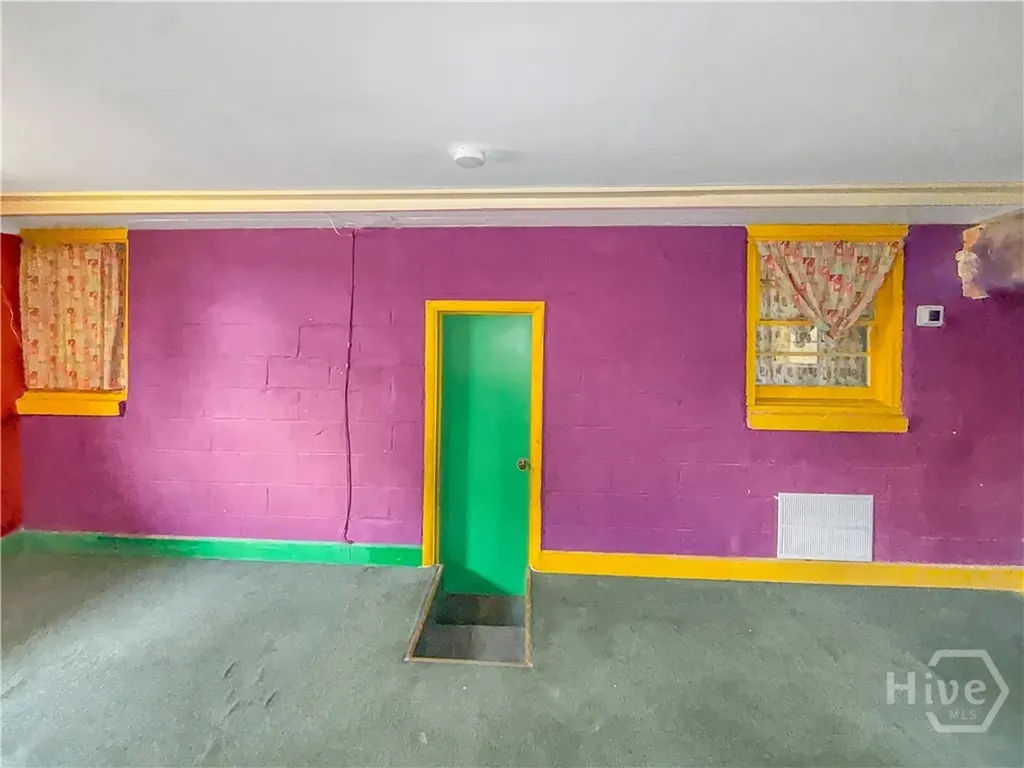 114 W 61st Street Savannah GA 31401