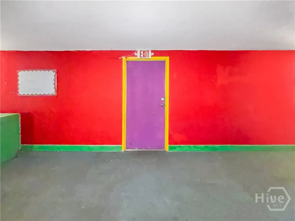 114 W 61st Street Savannah GA 31401