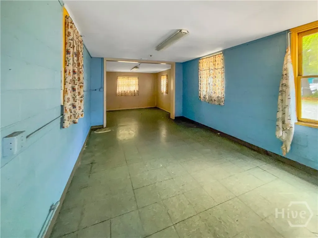 114 W 61st Street Savannah GA 31401