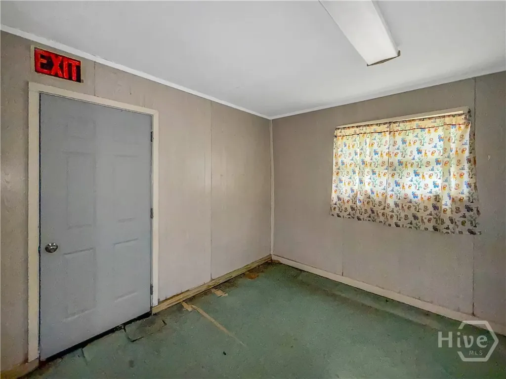 114 W 61st Street Savannah GA 31401