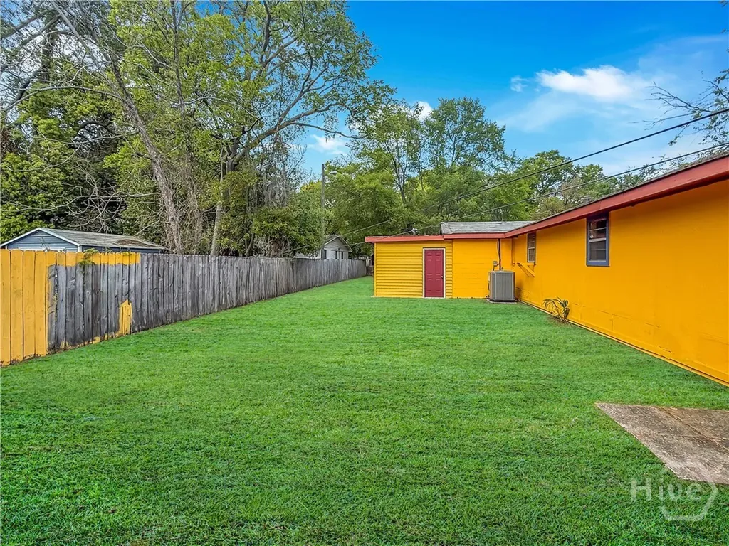 114 W 61st Street Savannah GA 31401