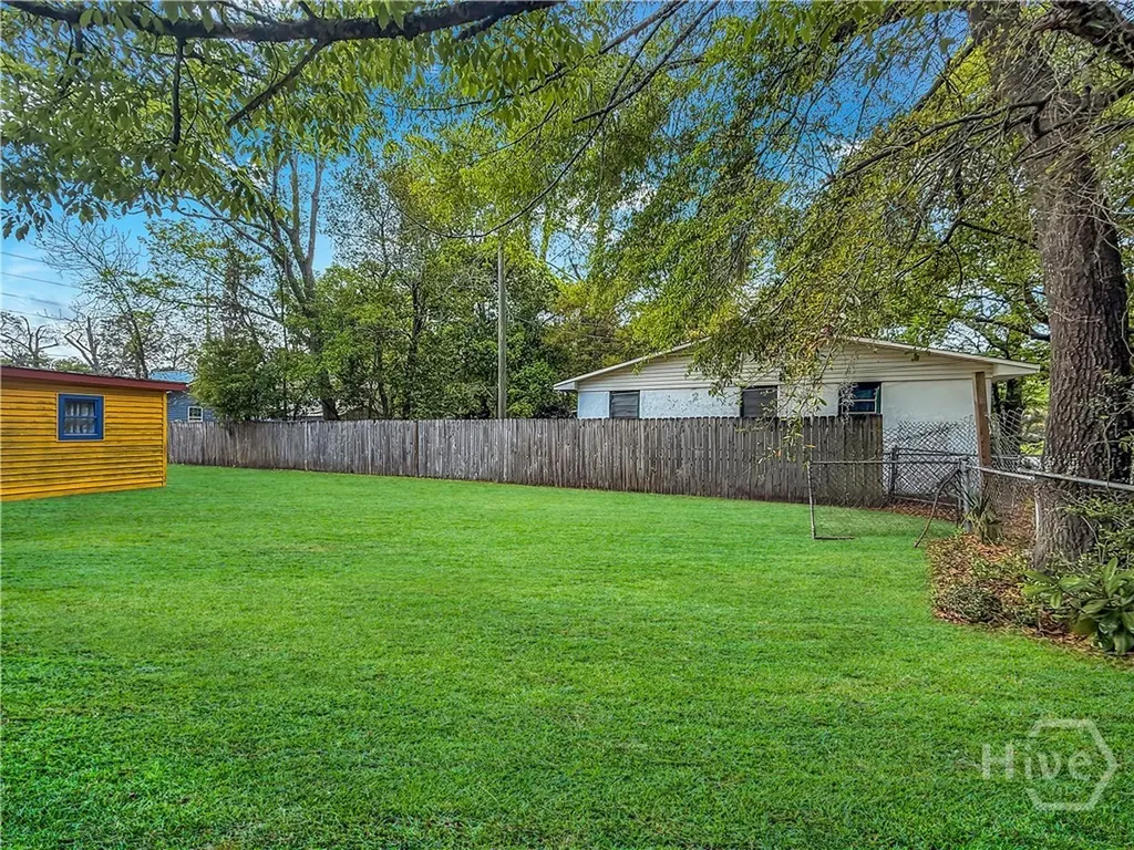 114 W 61st Street Savannah GA 31401