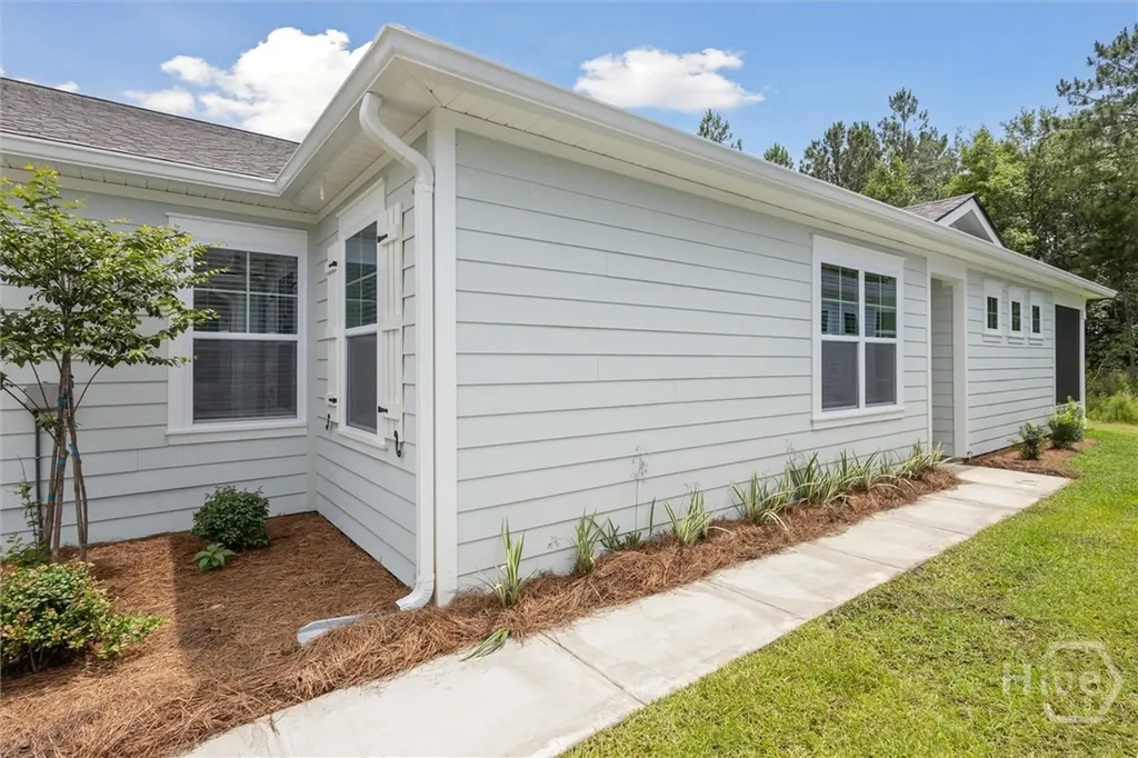 195 Holloway Hill Pooler GA 31322