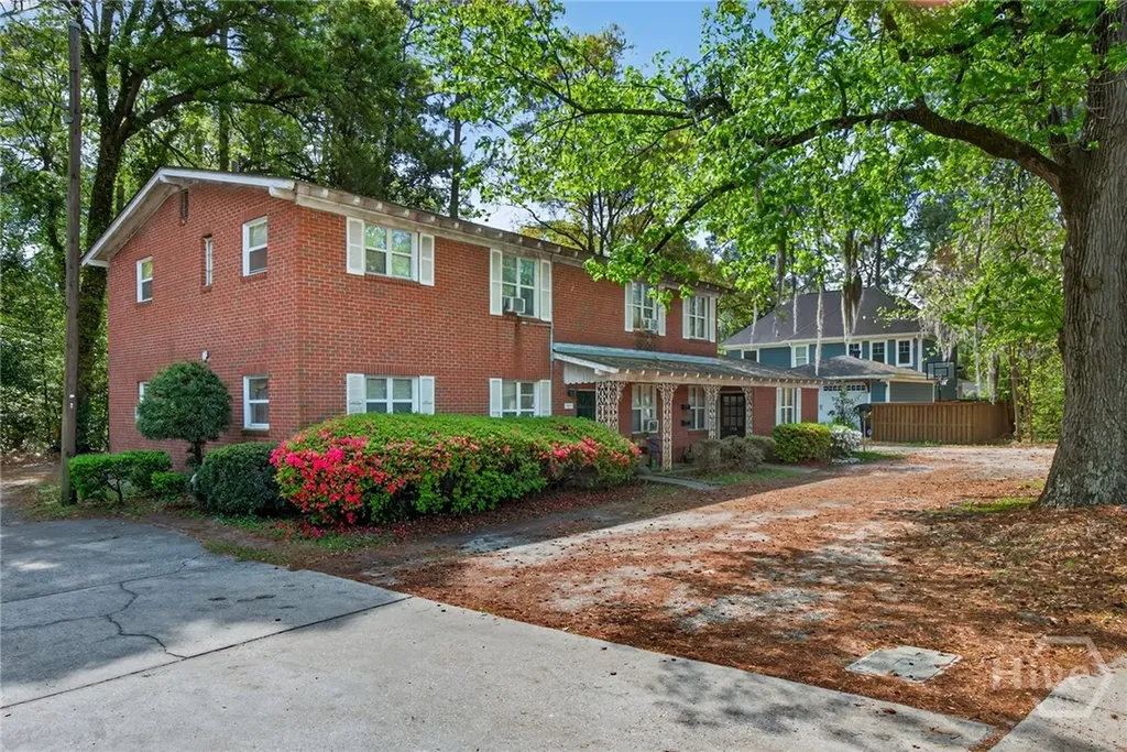 4906 Bull Street Savannah GA 31405