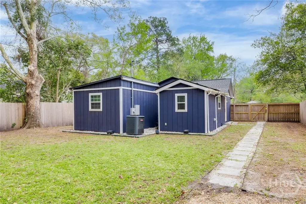 1220 E 69th Street Savannah GA 31404