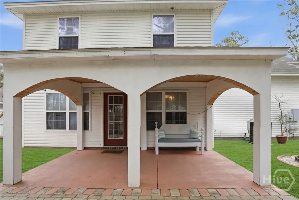 100 Poolside Lane Savannah GA 31405
