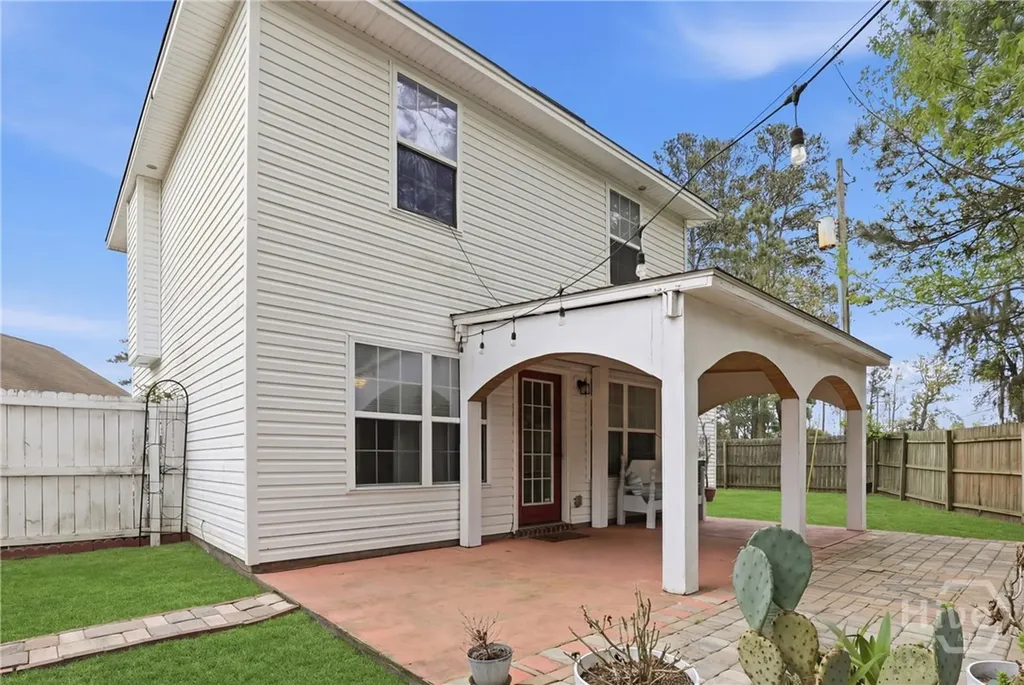 100 Poolside Lane Savannah GA 31405