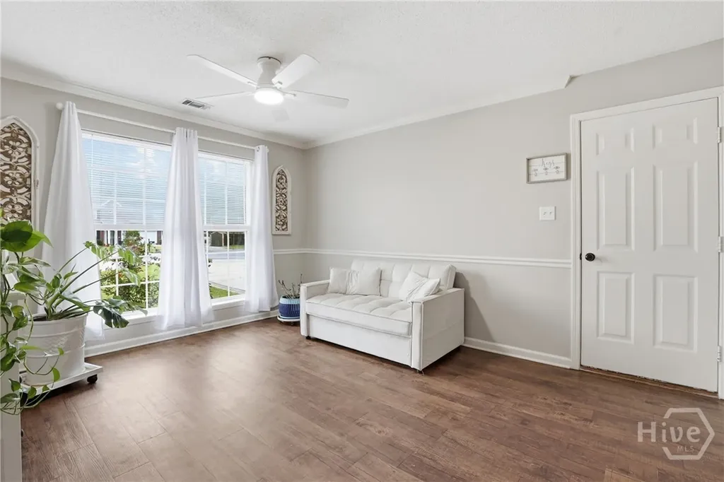 100 Poolside Lane Savannah GA 31405