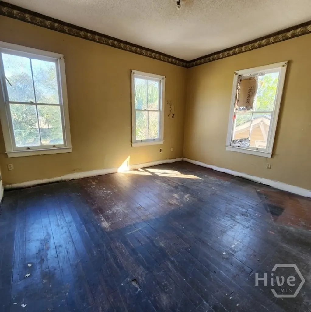 1707 Le Grand Street Savannah GA 31401