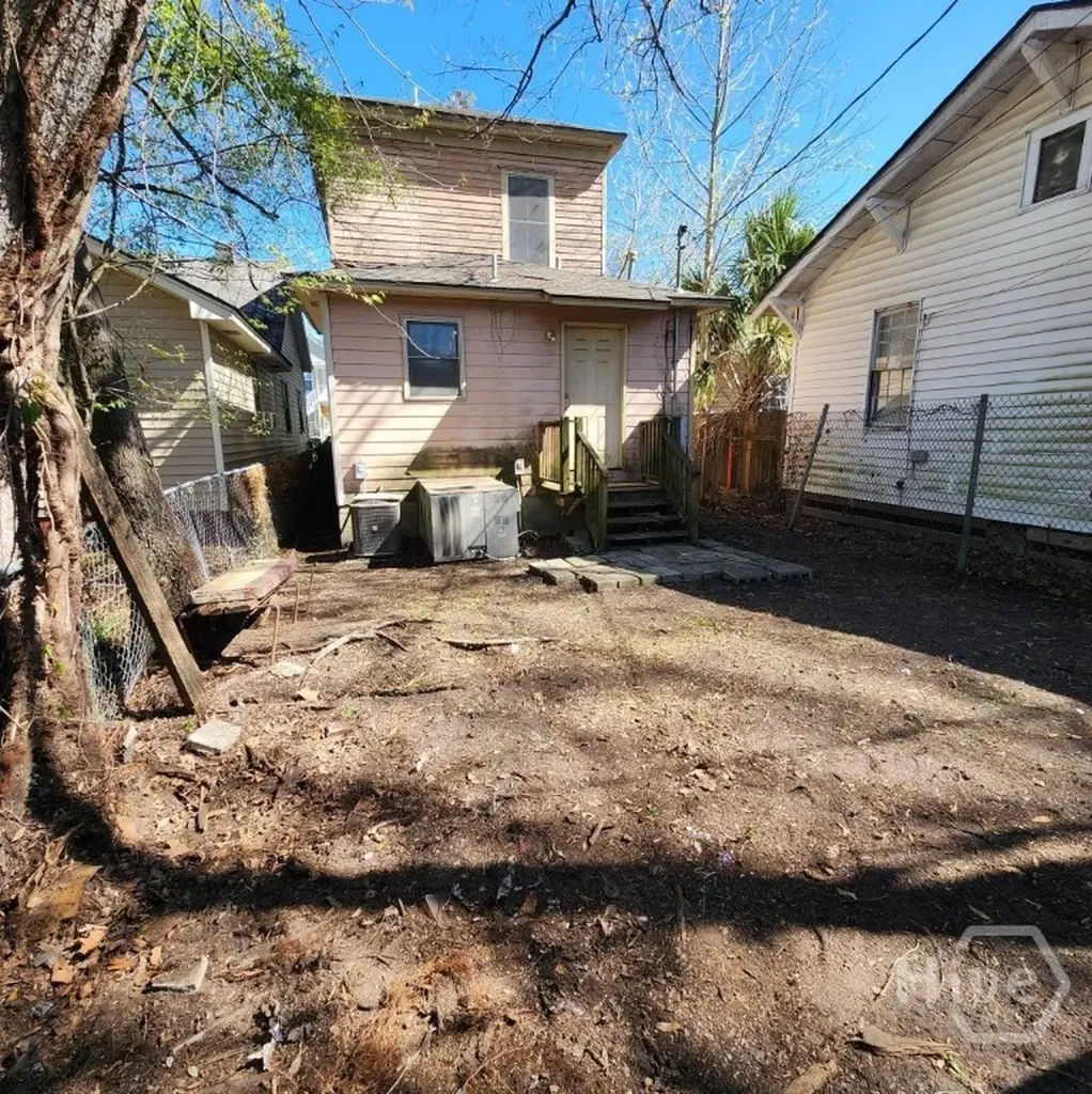 1707 Le Grand Street Savannah GA 31401