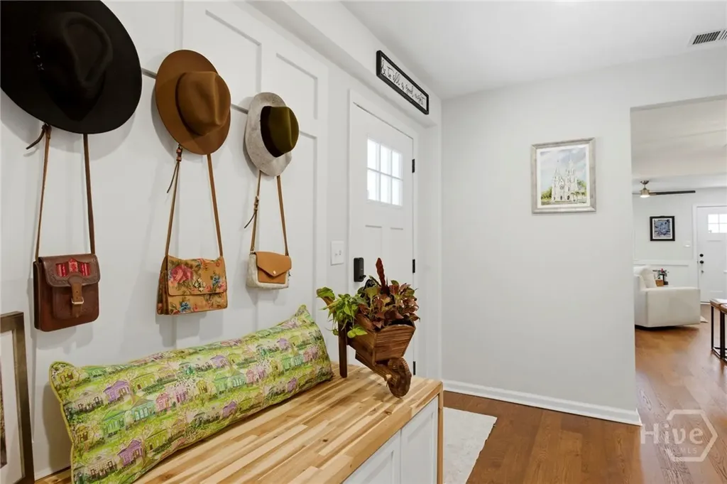 521 Atkinson Avenue Savannah GA 31404