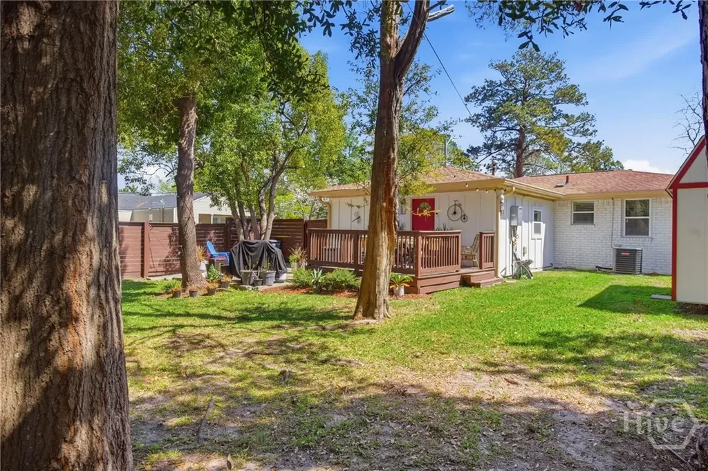 521 Atkinson Avenue Savannah GA 31404