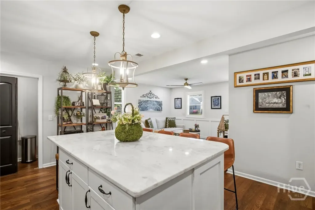 521 Atkinson Avenue Savannah GA 31404
