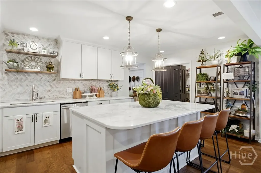 521 Atkinson Avenue Savannah GA 31404