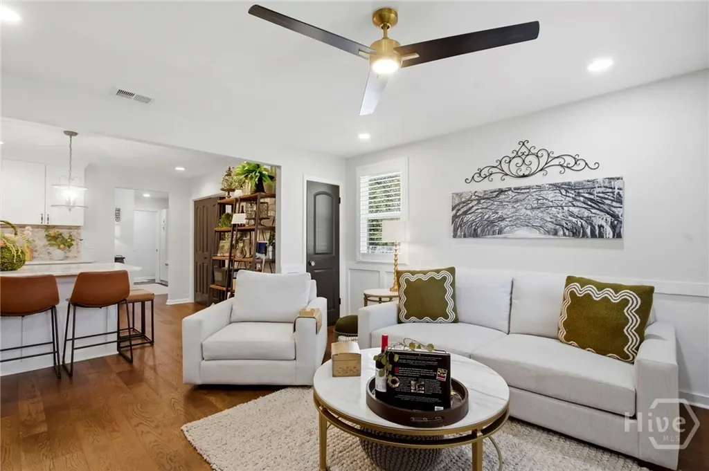 521 Atkinson Avenue Savannah GA 31404