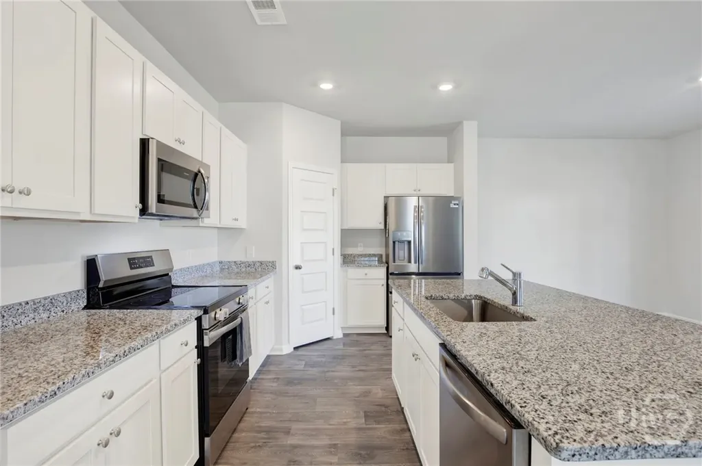 100 Amethyst Drive Bloomingdale GA 31302