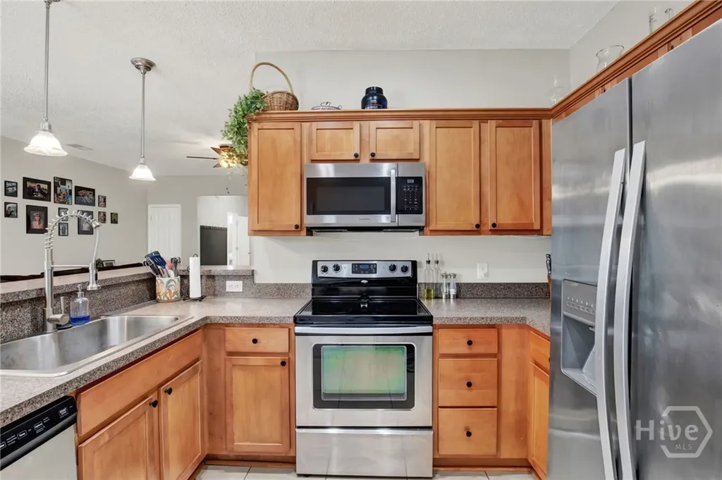 745 Canyon Oak Loop Richmond Hill GA 31324
