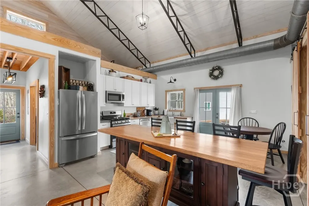 26 Cason Drive Pembroke GA 31321