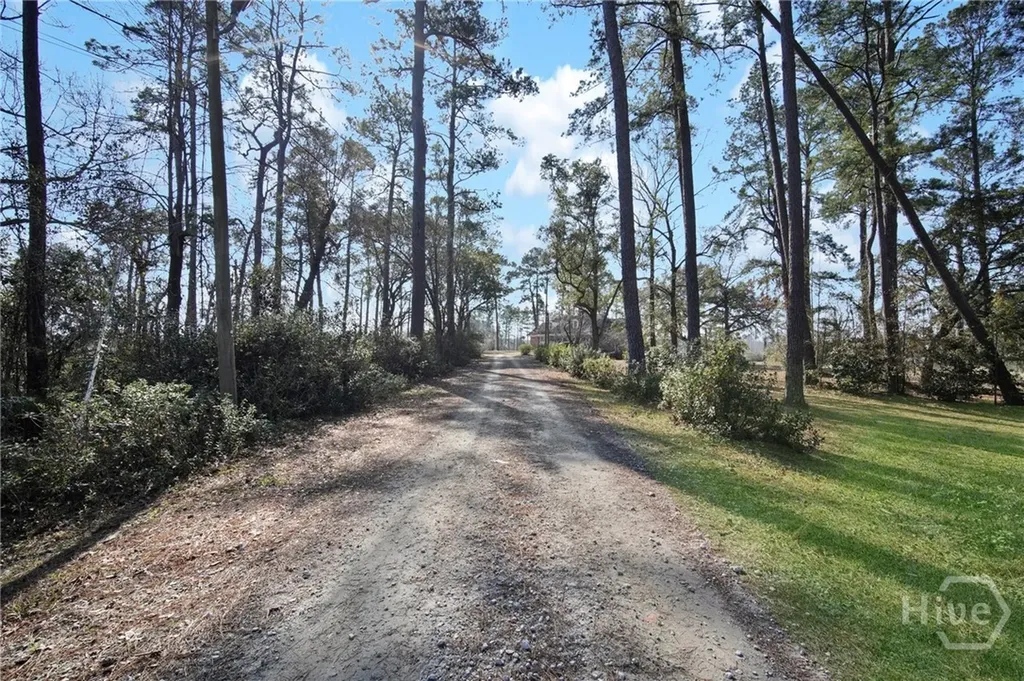 2060 Us Highway 80 Highway Bloomingdale GA 31302
