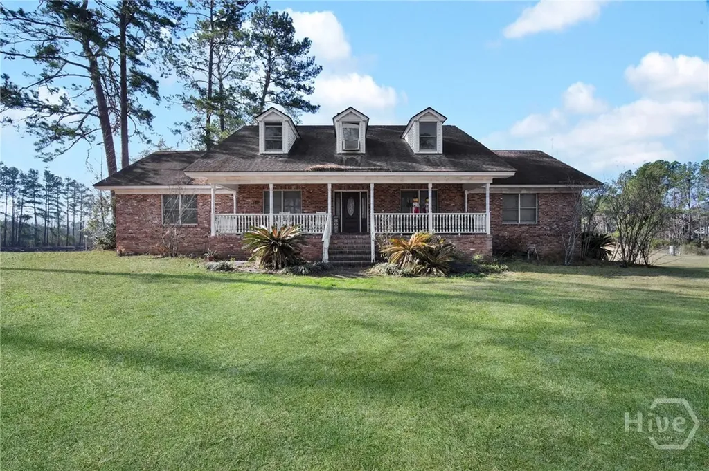 2060 Us Highway 80 Highway Bloomingdale GA 31302