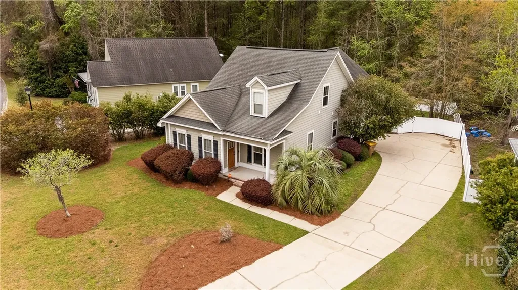 75 Jacobs Circle Richmond Hill GA 31324