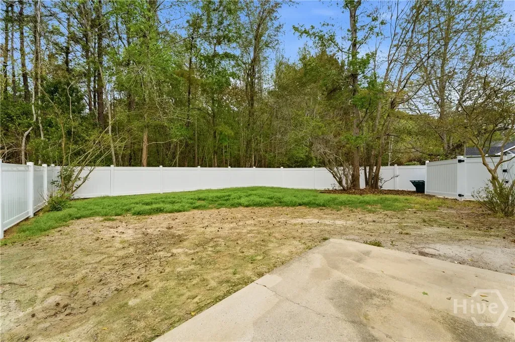 75 Jacobs Circle Richmond Hill GA 31324