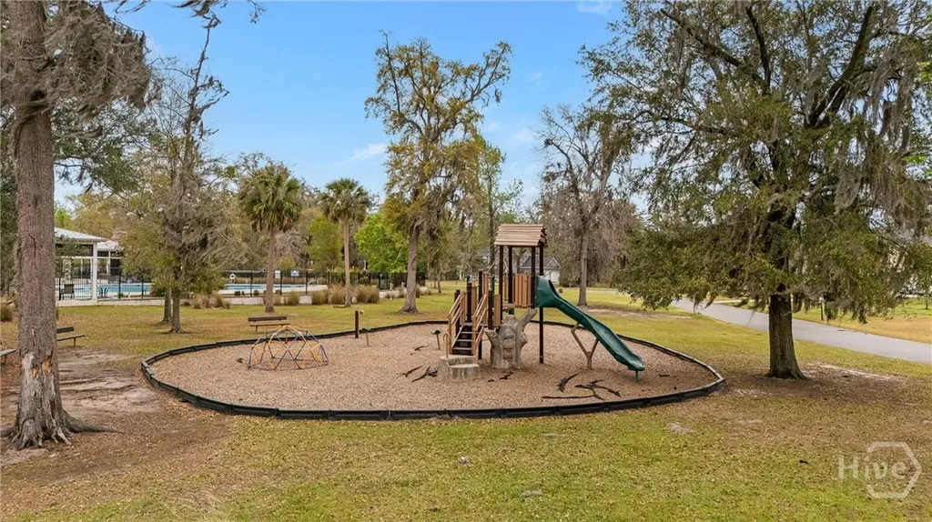 75 Jacobs Circle Richmond Hill GA 31324