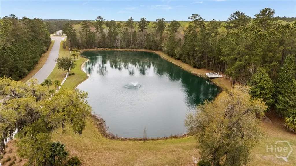 75 Jacobs Circle Richmond Hill GA 31324