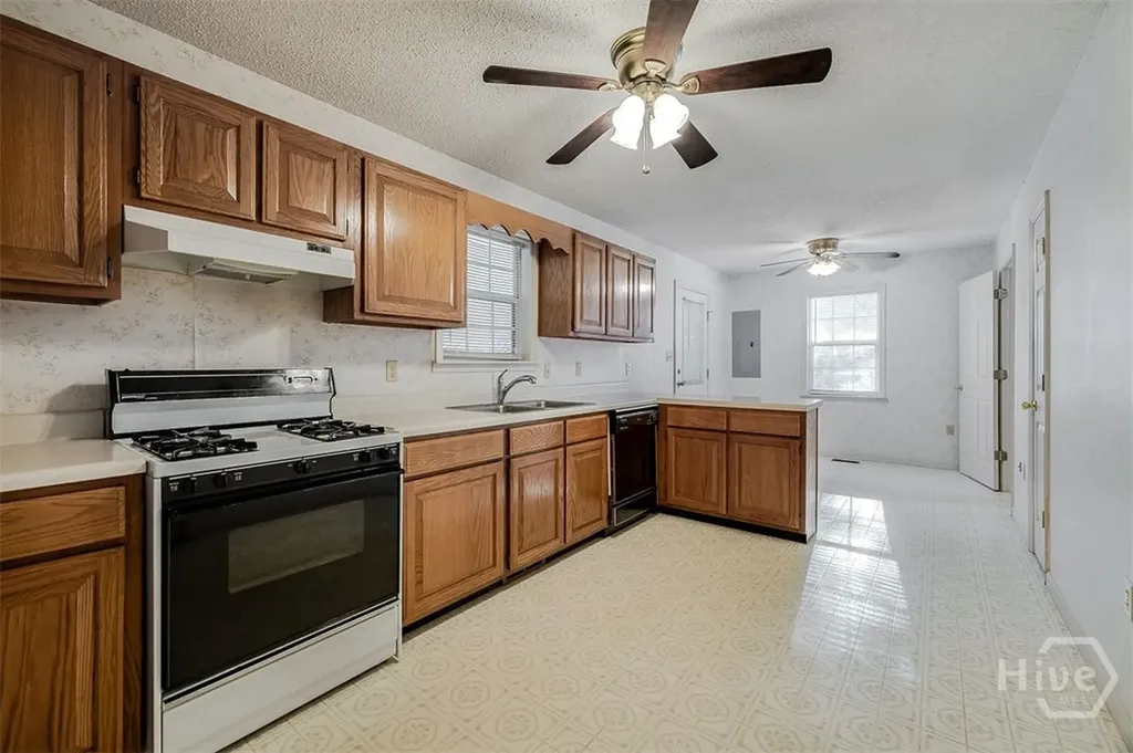 205 W 9th Street Rincon GA 31326