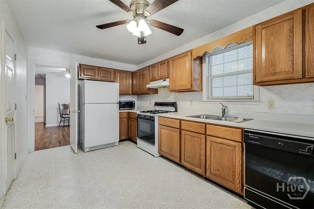 205 W 9th Street Rincon GA 31326