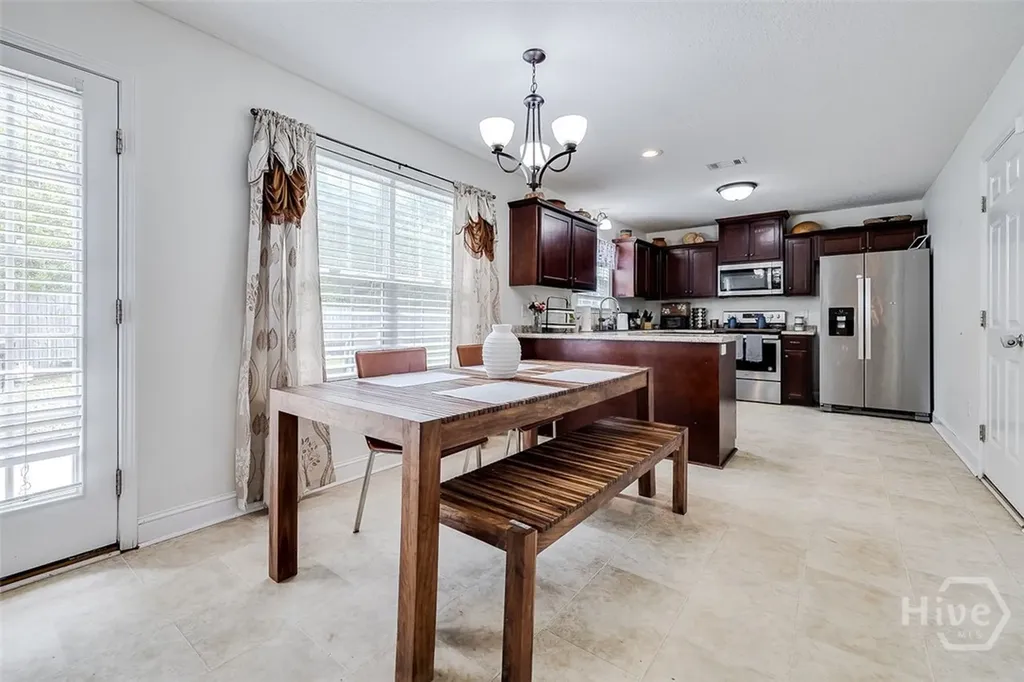677 Piedmont Avenue Hinesville GA 31313