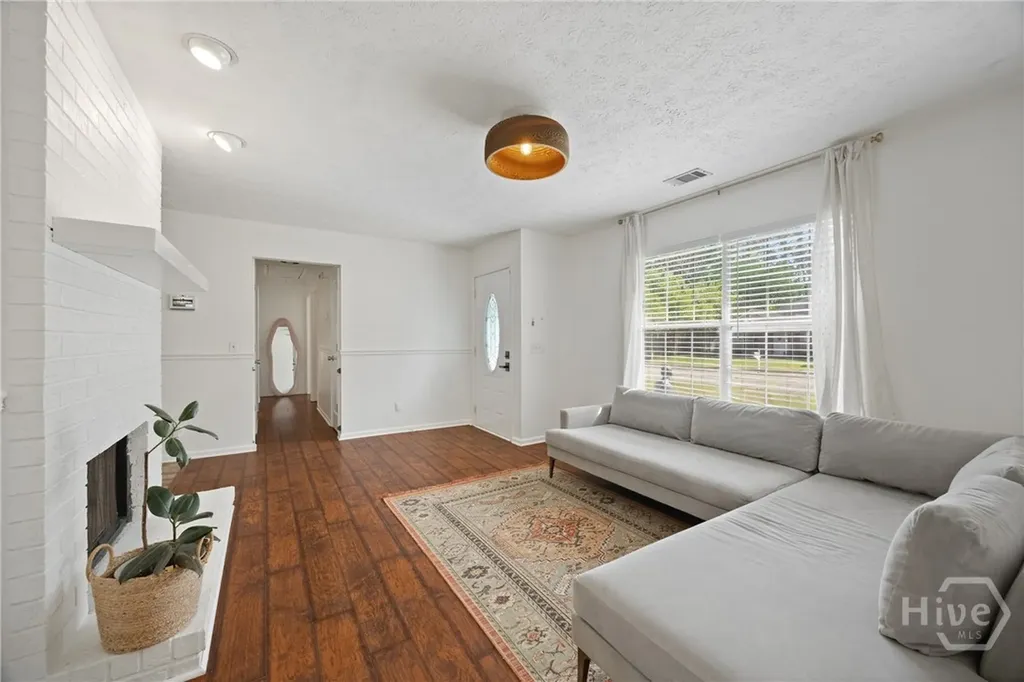 132 Bordeaux Lane Savannah GA 31419