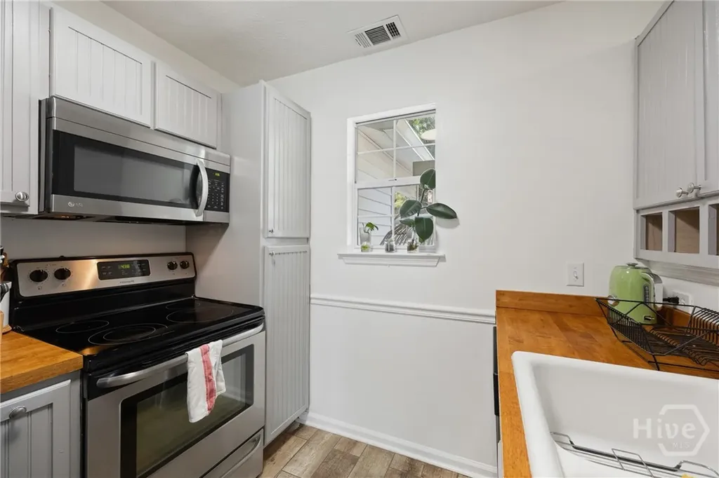132 Bordeaux Lane Savannah GA 31419