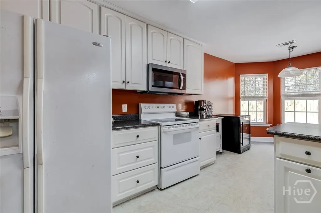29 Arlen Drive Midway GA 31320