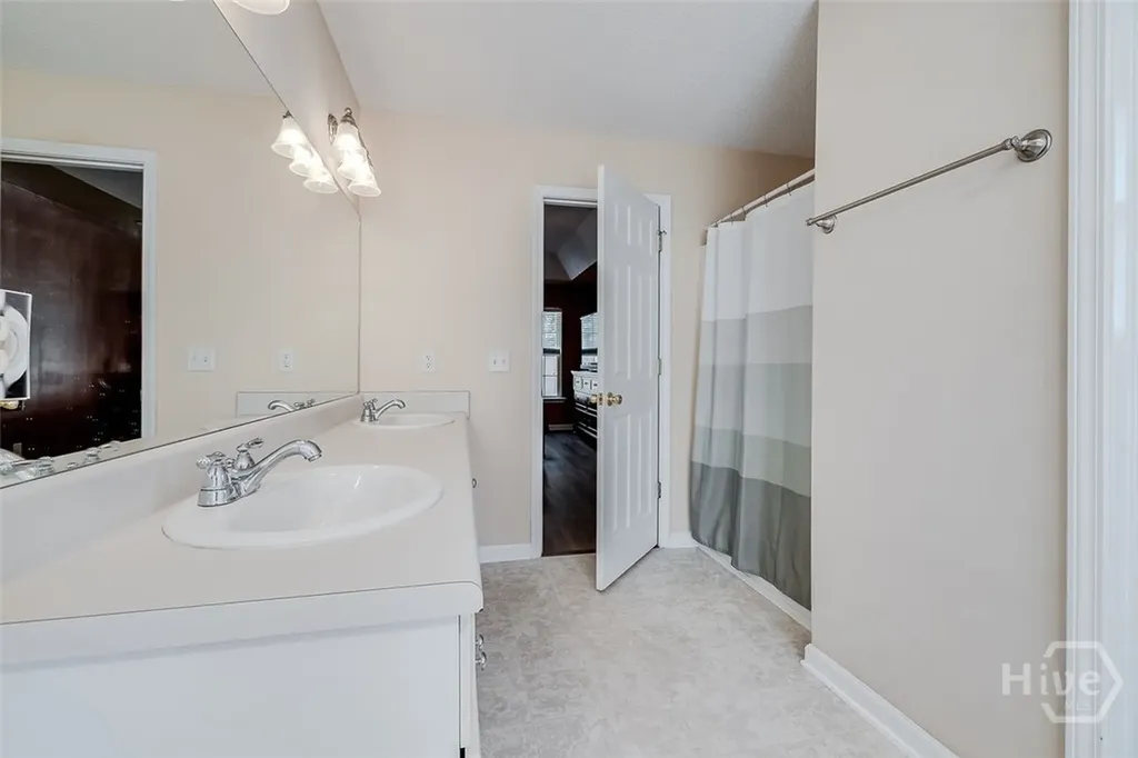 29 Arlen Drive Midway GA 31320