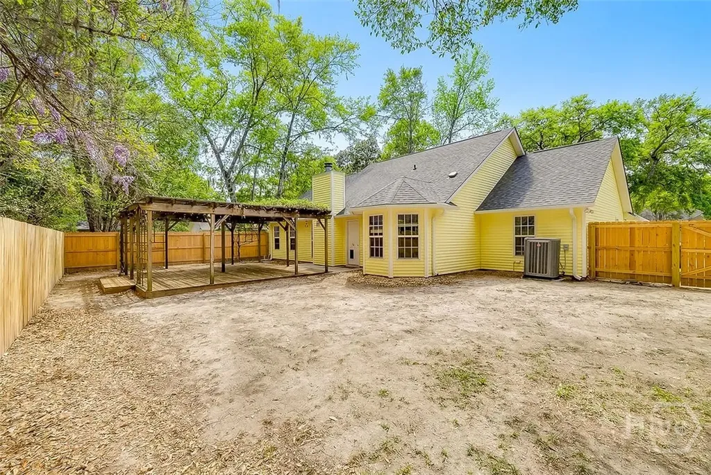 29 Arlen Drive Midway GA 31320