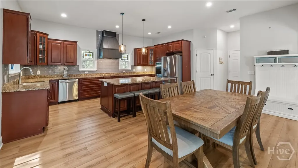 220 Saint Catherine Circle Richmond Hill GA 31324