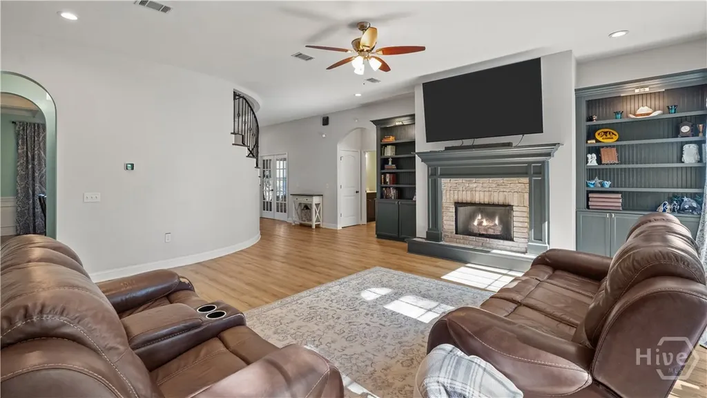220 Saint Catherine Circle Richmond Hill GA 31324