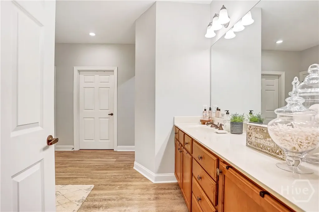 2203 River Oaks Drive Richmond Hill GA 31324