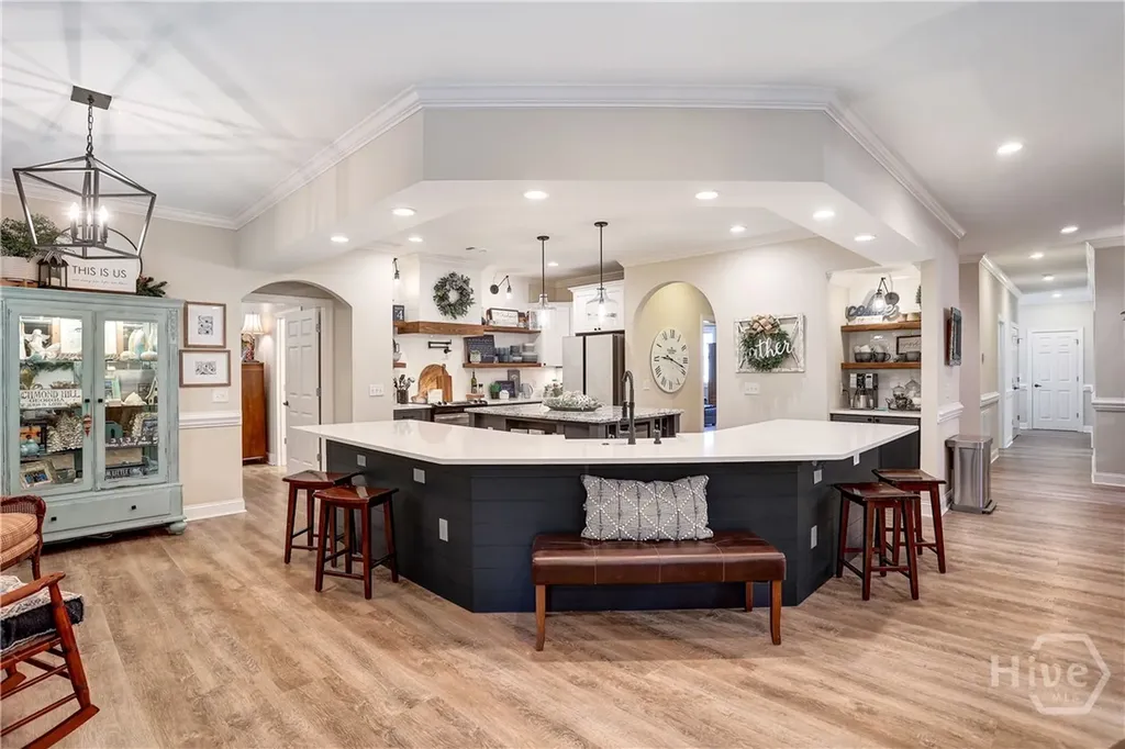2203 River Oaks Drive Richmond Hill GA 31324
