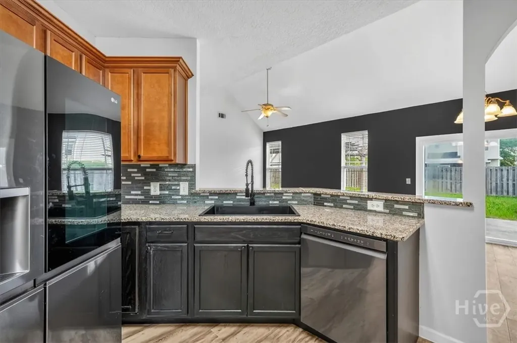 25 Chestnut Oak Drive Richmond Hill GA 31324