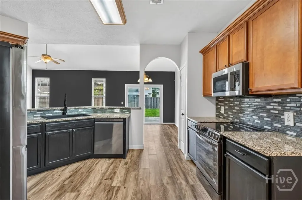 25 Chestnut Oak Drive Richmond Hill GA 31324