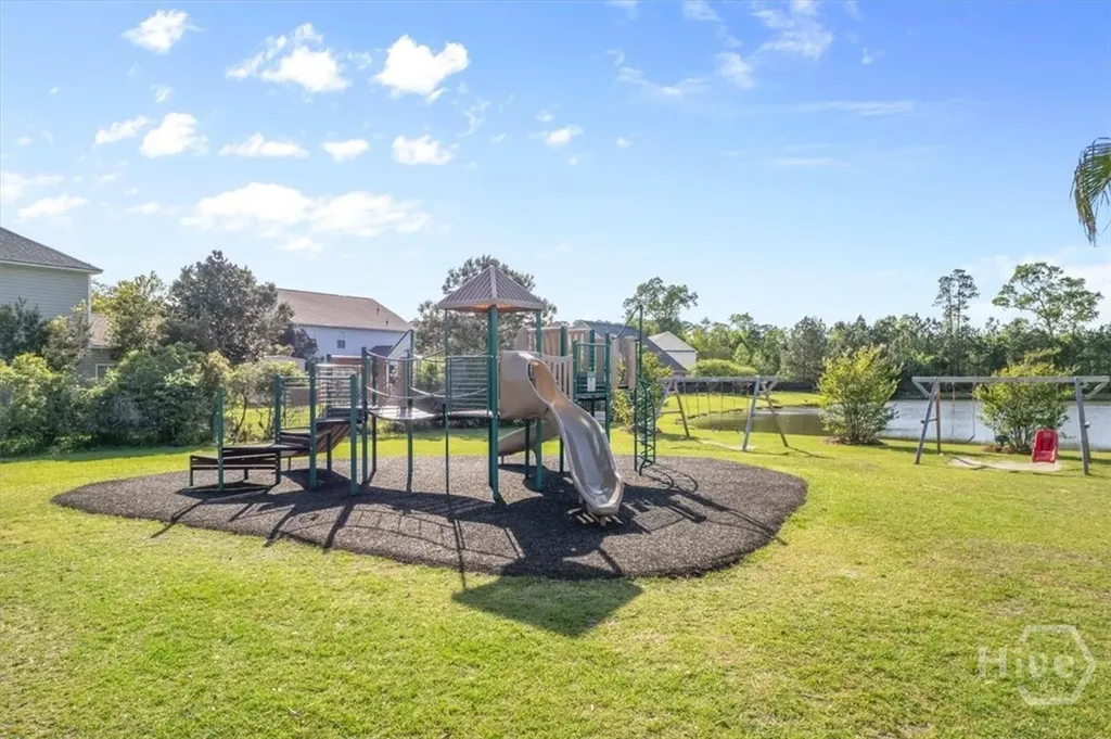 25 Chestnut Oak Drive Richmond Hill GA 31324