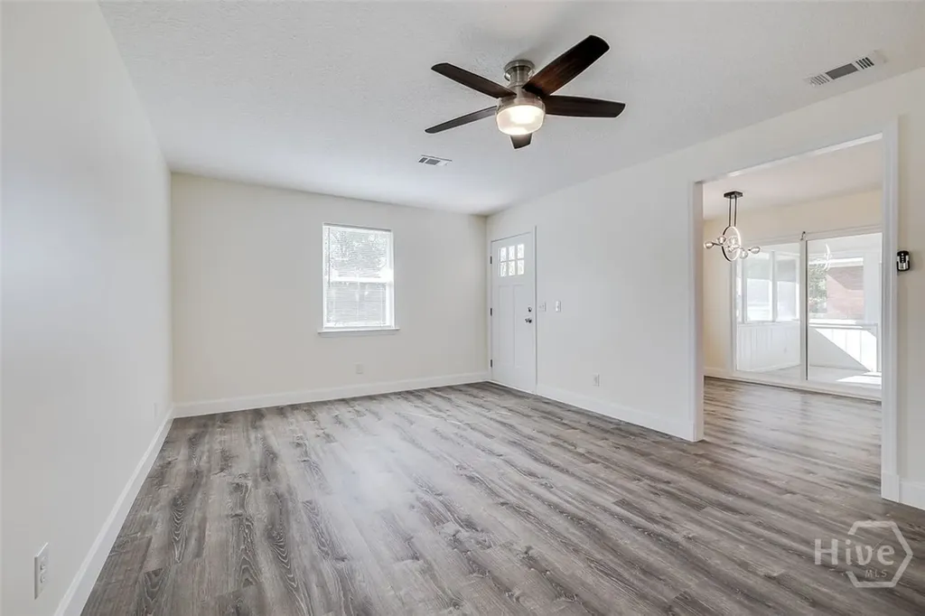 308 E Fourth Street Springfield GA 31329
