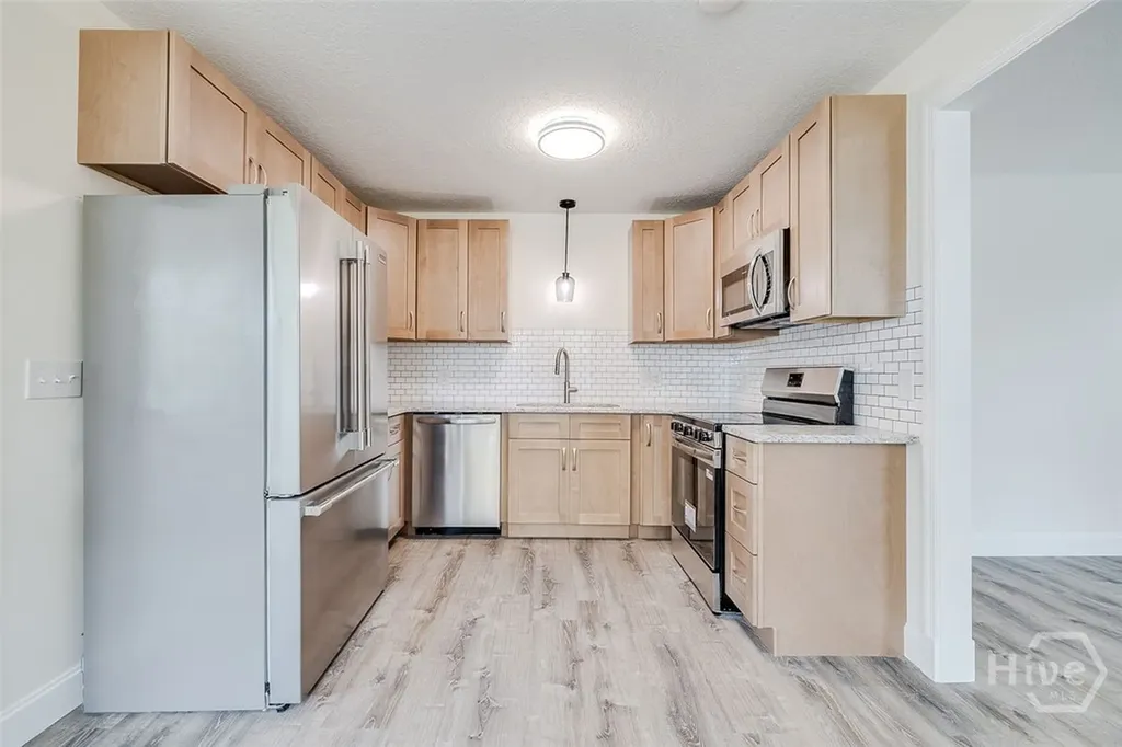 308 E Fourth Street Springfield GA 31329
