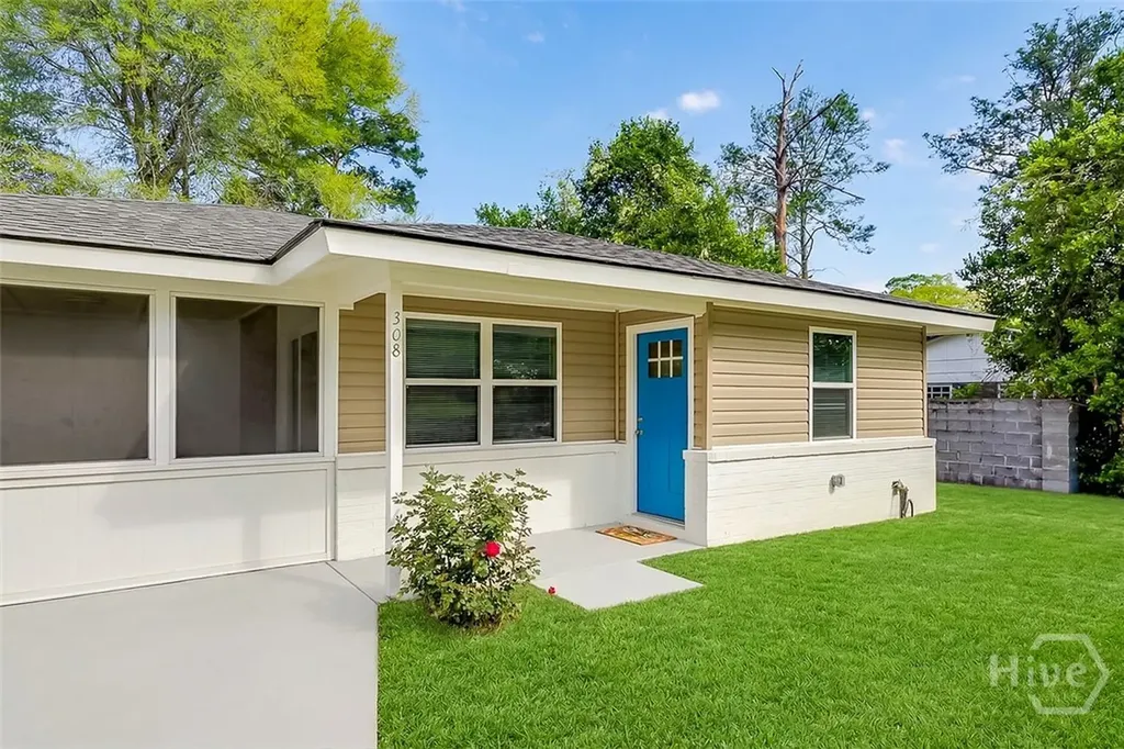 308 E Fourth Street Springfield GA 31329